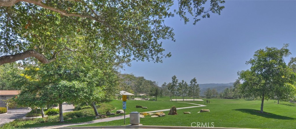 MLS #OC25250506 image #43