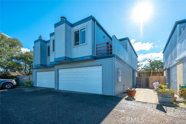 Detail Gallery Image 1 of 1 For 2040 Lost Oak Dr #B,  Los Osos,  CA 93402 - 2 Beds | 2 Baths