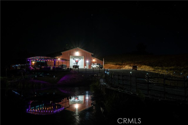 18850 County Road 200, Orland CA: https://media.crmls.org/medias/92dba091-7f69-487a-b051-85709125a760.jpg