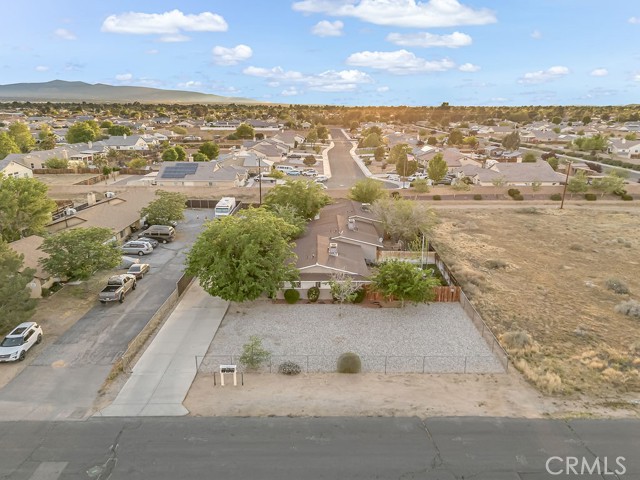 Detail Gallery Image 14 of 16 For 13250 Mohawk, Apple Valley,  CA 92308 - 7 Beds | 3 Baths