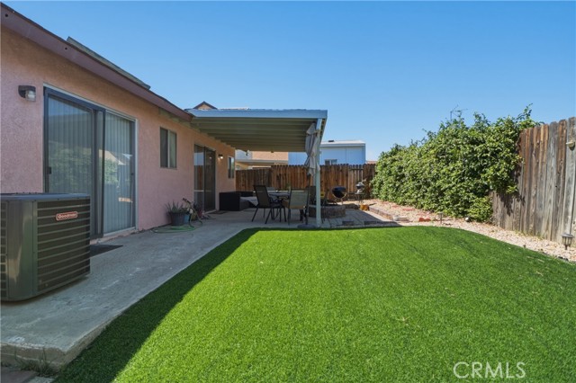 Detail Gallery Image 18 of 23 For 13886 San Gorgonio, Victorville,  CA 92392 - 2 Beds | 2 Baths