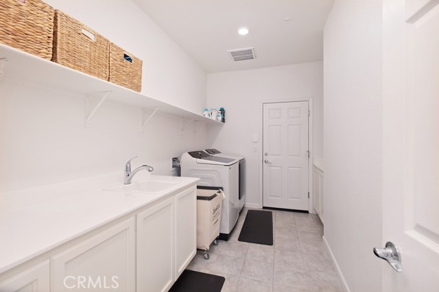 Detail Gallery Image 35 of 56 For 403 Confederation Ct, Lincoln,  CA 95648 - 4 Beds | 3 Baths
