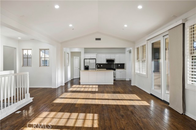 Detail Gallery Image 6 of 39 For 60 Peony, Irvine,  CA 92618 - 2 Beds | 2/1 Baths