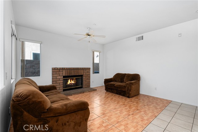 17289 Eastview Drive, Chino Hills CA: https://media.crmls.org/medias/92ddf7a8-77d8-4dad-8c3d-8f309a08f6c9.jpg