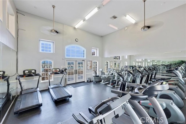 21 Plaza Modena, Lake Elsinore CA: https://media.crmls.org/medias/92df5e53-1fdb-465e-8bae-2ee676c7cbb1.jpg