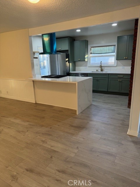 Detail Gallery Image 7 of 28 For 20533 Eastwood, Torrance,  CA 90503 - 4 Beds | 2 Baths