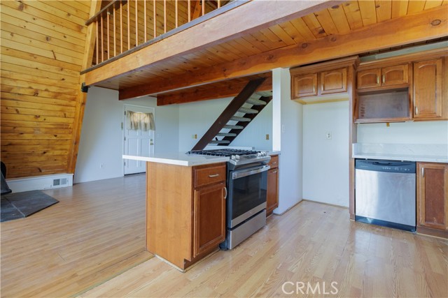 1415 Golden Rule Lane, Lake Arrowhead, CA 92352