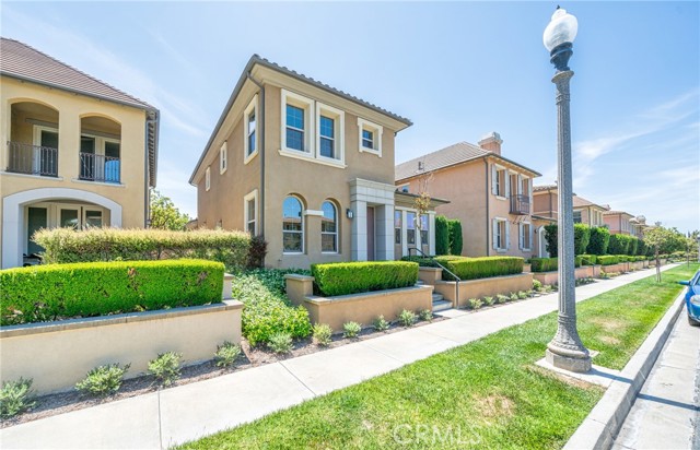 97 Twin Gables, Irvine CA: https://media.crmls.org/medias/92e00154-f0e5-4fb5-aa9a-4df504230958.jpg