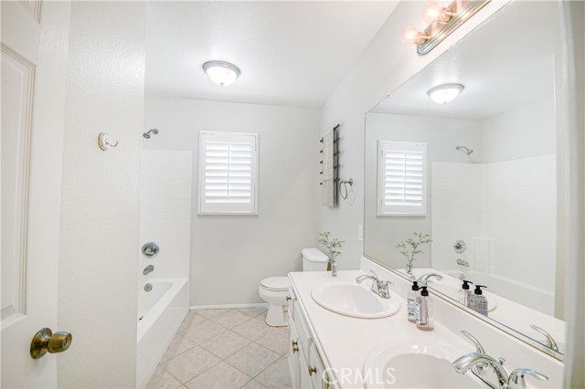 Detail Gallery Image 23 of 31 For 30526 Beryl Pl, Castaic,  CA 91384 - 4 Beds | 3 Baths