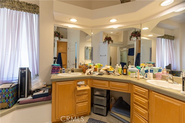 Detail Gallery Image 14 of 17 For 33220 Wilson St, Wildomar,  CA 92595 - 4 Beds | 3 Baths