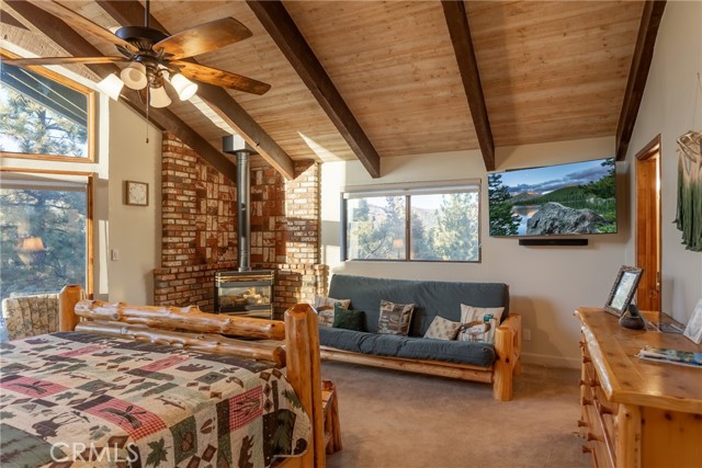 Detail Gallery Image 19 of 34 For 521 Division Dr, Big Bear City,  CA 92314 - 6 Beds | 4 Baths