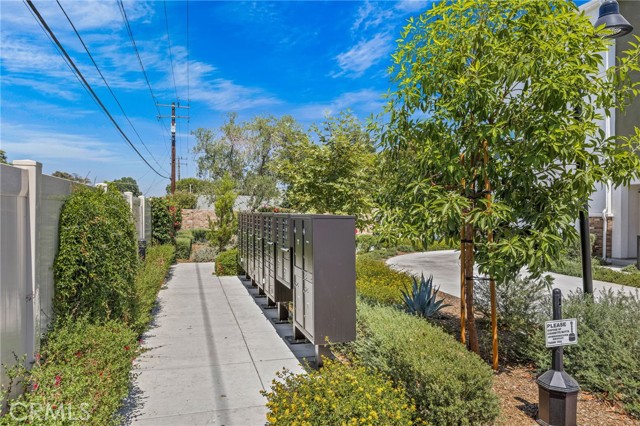 1752 Cayton Loop, West Covina CA: https://media.crmls.org/medias/92e13409-4f58-40b2-a4bb-d6a7030c333b.jpg
