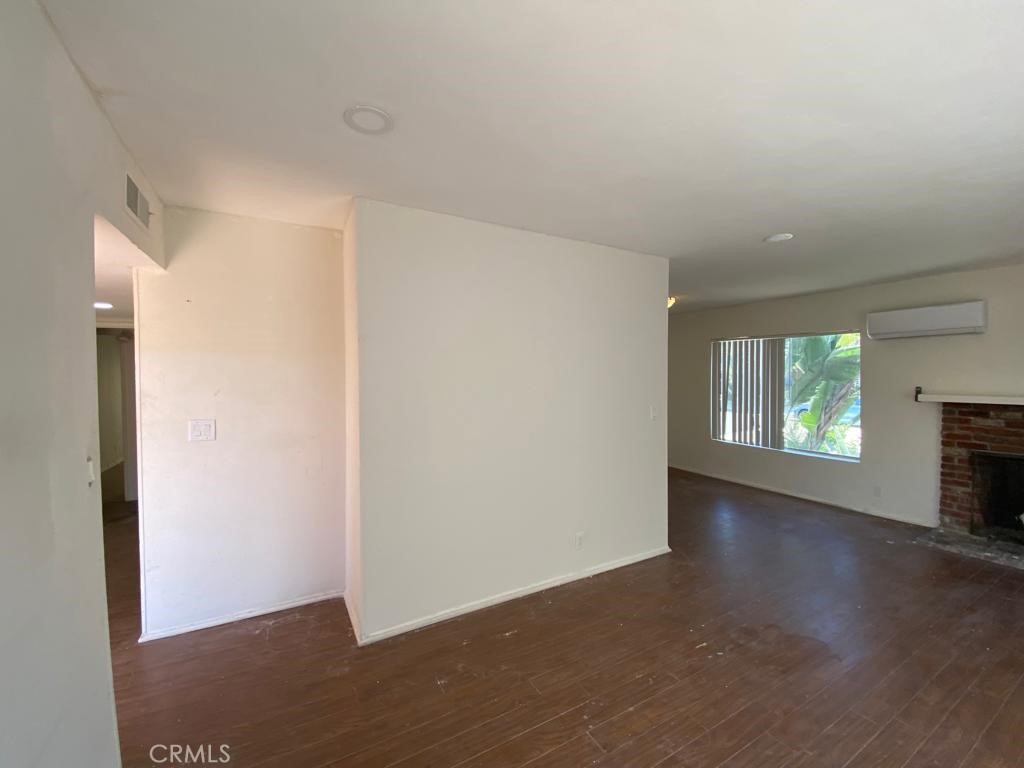 MLS #SR25100744 img 4