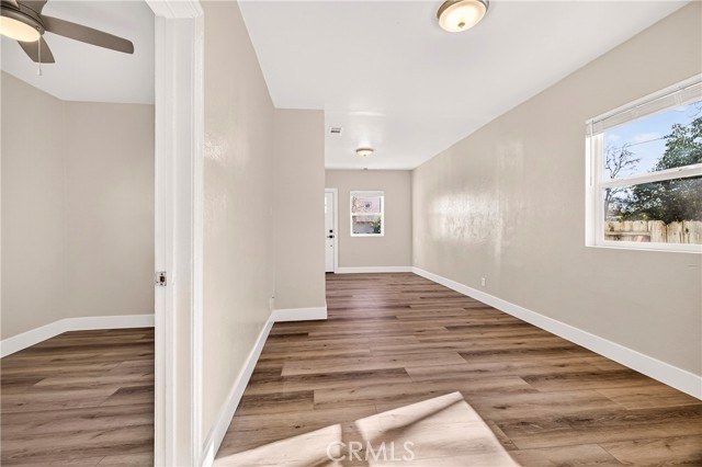 Detail Gallery Image 10 of 42 For 1128 W 5th, Chico,  CA 95928 - – Beds | – Baths