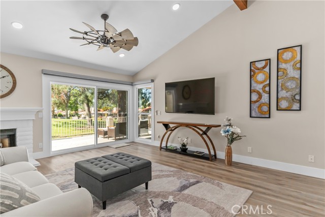 Detail Gallery Image 7 of 49 For 808 Pebble Beach Dr, Upland,  CA 91784 - 2 Beds | 2 Baths