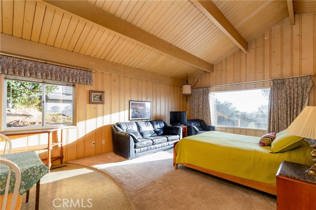 4899 Glenwood Drive, Riverside CA: https://media.crmls.org/medias/92e3162b-48ca-4c93-84b3-e9ac175e4dc1.jpg