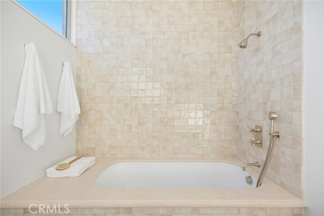 324 17th, Manhattan Beach, California 90266, 4 Bedrooms Bedrooms, 0 ,5 BathroomsBathrooms,Residential,For Sale,17th,0,SB26133569