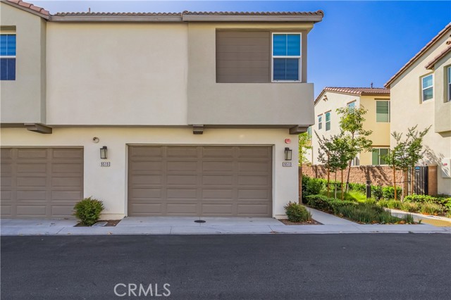 9513 Retreat Place, Rancho Cucamonga CA: https://media.crmls.org/medias/92e3e023-d102-4d69-bb06-4d12444e07d4.jpg