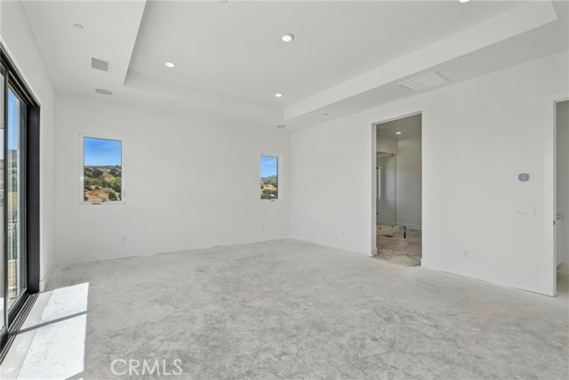 11919 Red Hawk Lane, Porter Ranch (los Angeles), California 91326, 4 Bedrooms Bedrooms, ,4 BathroomsBathrooms,Residential,For Sale,11919 Red Hawk Lane,CRSR25156292