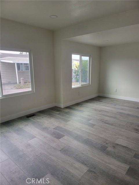 Detail Gallery Image 4 of 14 For 6207 Seabreeze, Long Beach,  CA 90803 - 2 Beds | 1 Baths