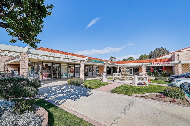 413 E AVENIDA DE LOS ARBOLES, Thousand Oaks, California 91360, ,Commercial Lease,For Rent,413 E AVENIDA DE LOS ARBOLES,CRPW24141334