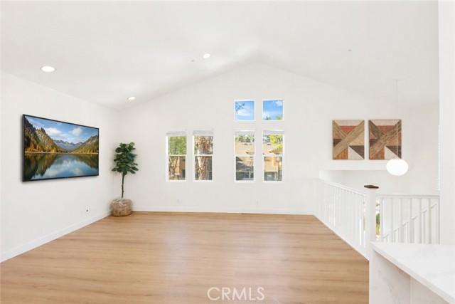 Detail Gallery Image 4 of 55 For 26 Burlingame, Irvine,  CA 92602 - 3 Beds | 3 Baths