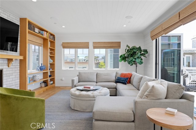 Detail Gallery Image 24 of 54 For 443 23rd Pl, Manhattan Beach,  CA 90266 - 3 Beds | 3/1 Baths