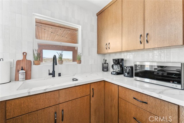 Detail Gallery Image 15 of 44 For 473 Bowman, Landers,  CA 92285 - 2 Beds | 1 Baths