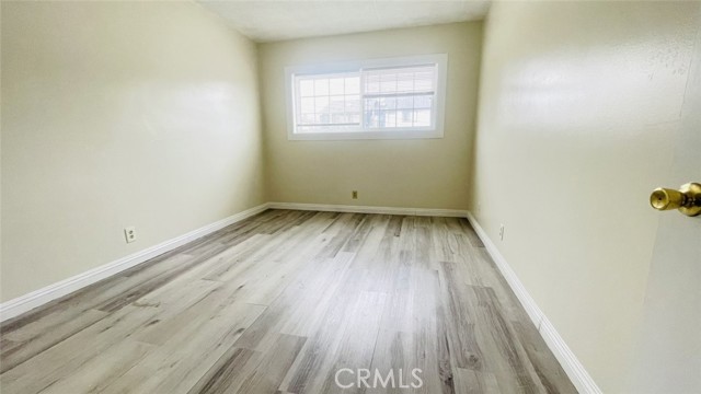 Detail Gallery Image 17 of 75 For 1083 Gaviota Ave, Long Beach,  CA 90813 - – Beds | – Baths