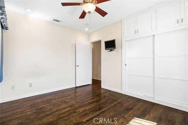 9250 Arleta photo 33