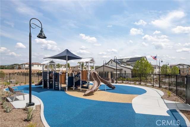 31651 Hans Drive, Menifee CA: https://media.crmls.org/medias/92eb2fb7-662b-4b27-8235-f79df8189be8.jpg