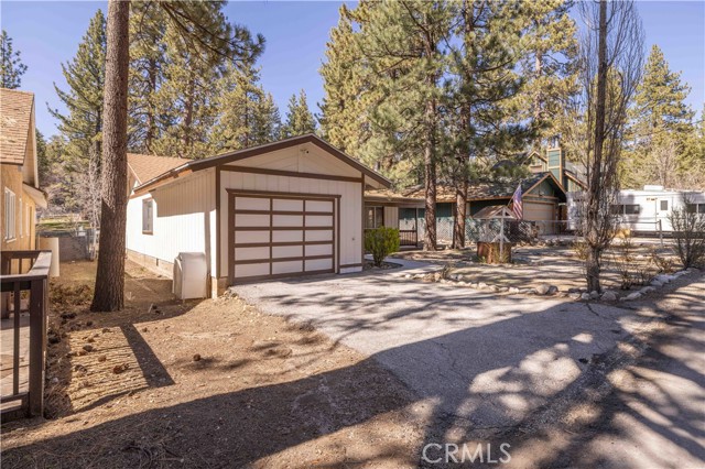 Image 2 for 974 Canyon Rd, Fawnskin, CA 92333