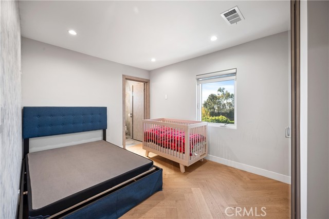 Detail Gallery Image 25 of 53 For 515 La Loma Rd, Glendale,  CA 91206 - 4 Beds | 5 Baths