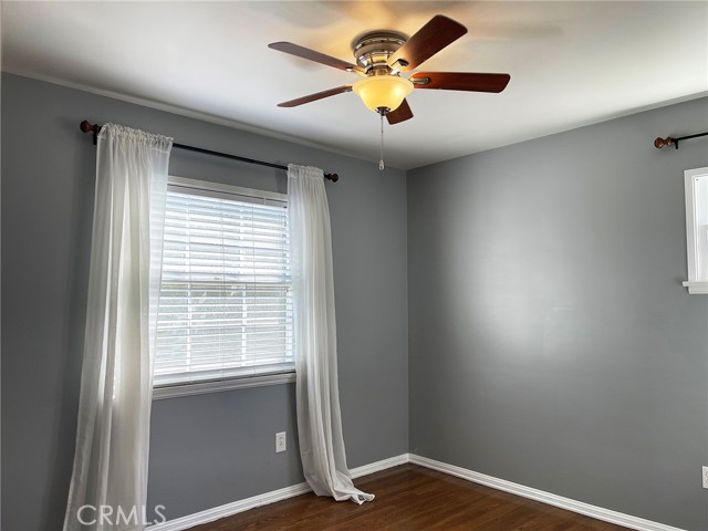 1420 Pasqualito Drive, San Marino CA: https://media.crmls.org/medias/92ed703c-847b-43e6-b4a0-eb5943bd7bb5.jpg