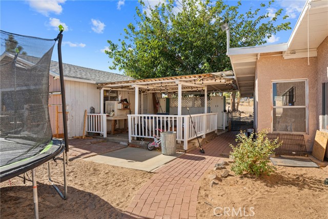 Detail Gallery Image 33 of 41 For 5277 Roberts Rd, Yucca Valley,  CA 92284 - 4 Beds | 2 Baths