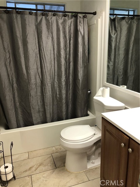 Detail Gallery Image 16 of 22 For 4901 Green River #113,  Corona,  CA 92878 - 4 Beds | 2 Baths