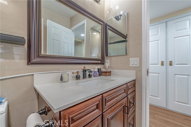 Detail Gallery Image 10 of 26 For 333 Burchett St #101,  Glendale,  CA 91203 - 2 Beds | 2 Baths