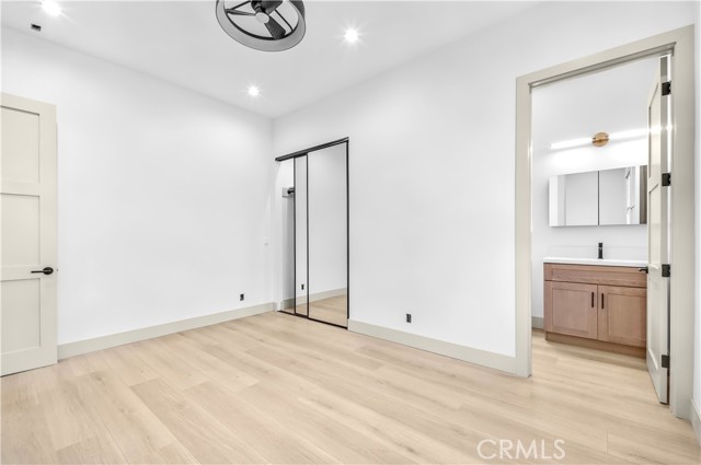 6316 Babcock Avenue, Valley Glen CA: https://media.crmls.org/medias/92ef8db1-9659-4c5a-b268-adf50fef7b58.jpg