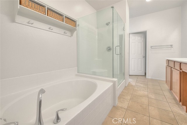 Detail Gallery Image 24 of 44 For 1080 Athens Way, Upland,  CA 91786 - 3 Beds | 2/1 Baths