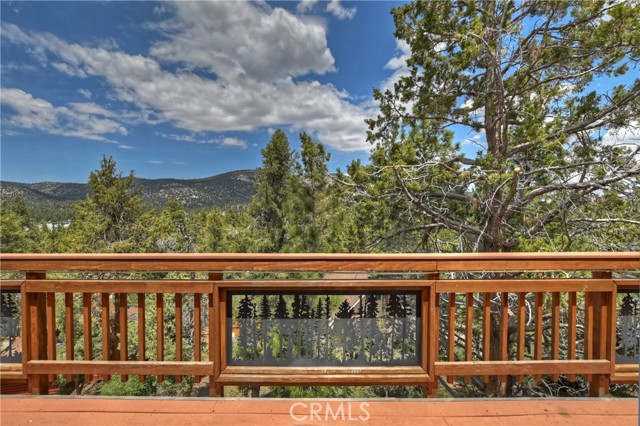 Detail Gallery Image 7 of 50 For 205 E Starr Dr, Big Bear City,  CA 92314 - 4 Beds | 3 Baths