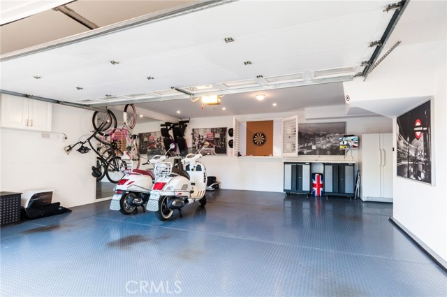 24 Bermuda Court, Manhattan Beach, California 90266, 3 Bedrooms Bedrooms, ,1 BathroomBathrooms,Residential,Sold,Bermuda,SB17026195