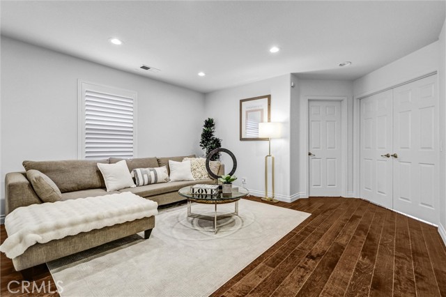 Image 18 of 48 For 1803 Chambers Court