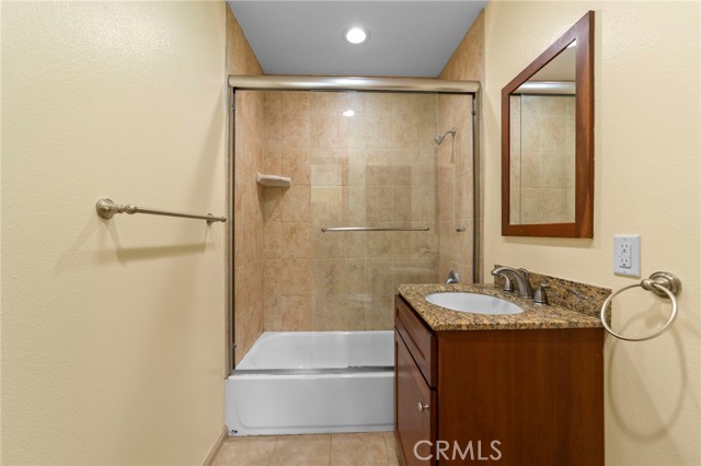 Detail Gallery Image 10 of 14 For 113 N 1st St #G,  Alhambra,  CA 91801 - 1 Beds | 1 Baths