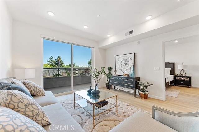 Detail Gallery Image 6 of 41 For 4064 E Live Oak Ave #502,  Arcadia,  CA 91006 - 1 Beds | 1 Baths