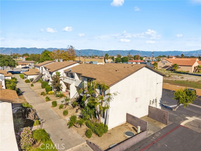 Detail Gallery Image 38 of 41 For 17425 Arrow Bl #8,  Fontana,  CA 92335 - 2 Beds | 1/1 Baths