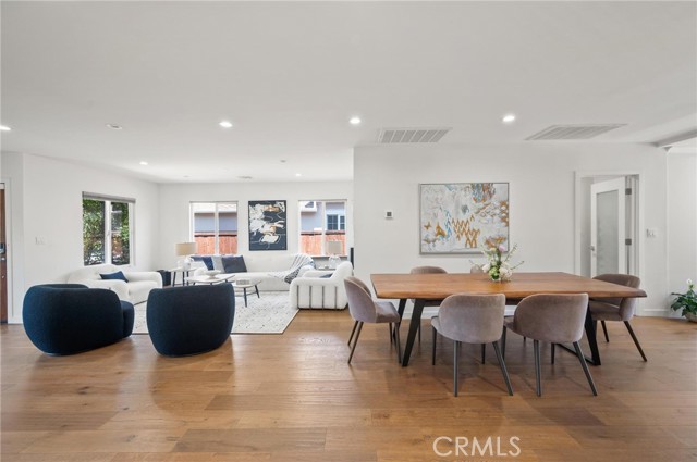 Detail Gallery Image 3 of 35 For 17642 Calvert St, Encino,  CA 91316 - 4 Beds | 2/1 Baths