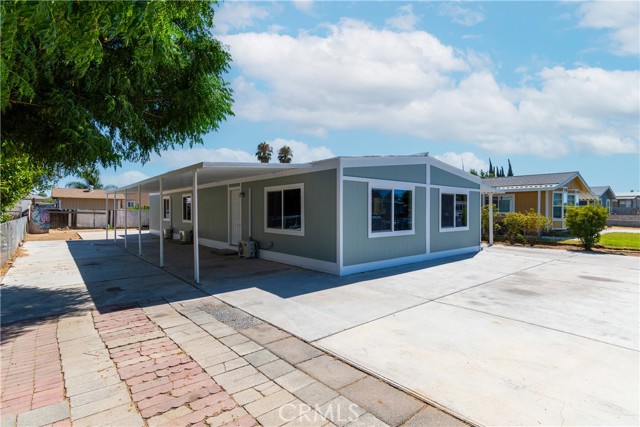 Detail Gallery Image 1 of 1 For 87 San Luis Dr, Perris,  CA 92571 - 3 Beds | 2 Baths