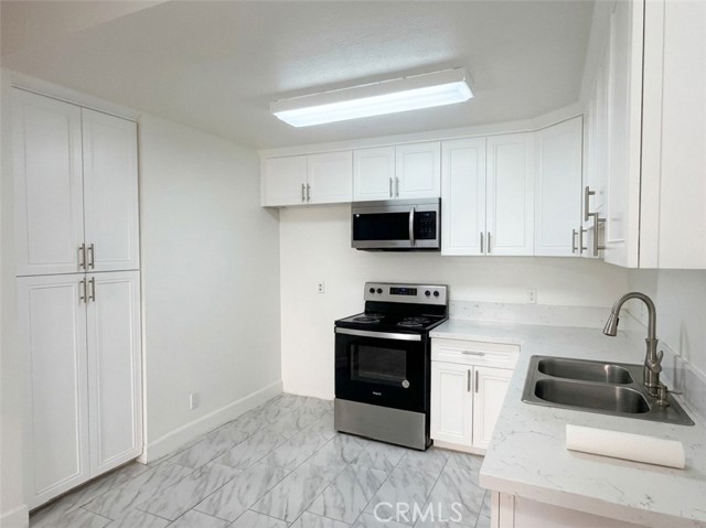 6815 Remmet, 109 photo 9
