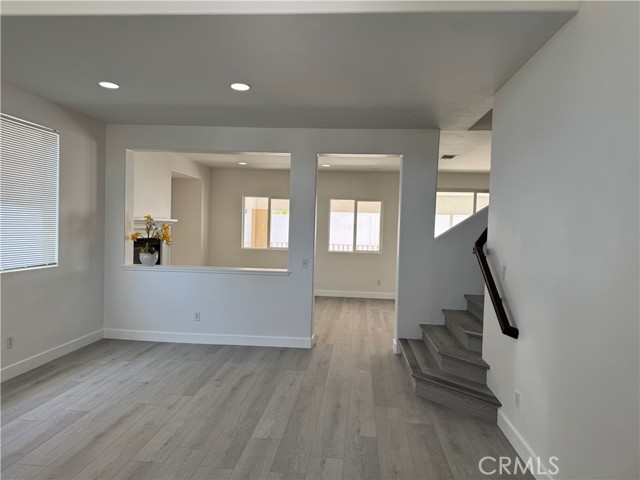 Detail Gallery Image 2 of 20 For 1416 Plaza Way, Perris,  CA 92570 - 4 Beds | 2/1 Baths