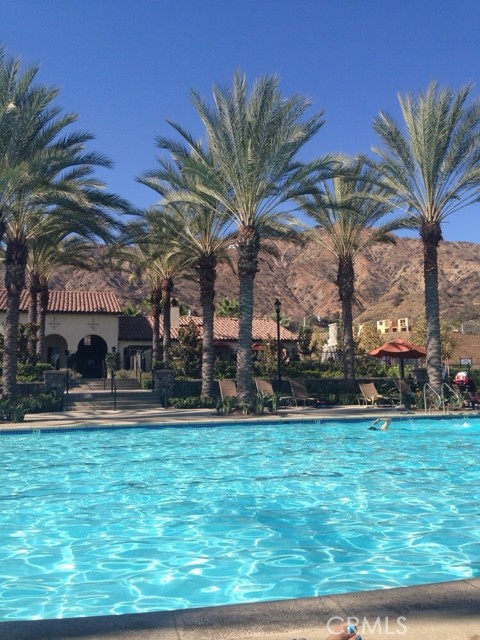 Detail Gallery Image 40 of 40 For 877 Orchid, Azusa,  CA 91702 - 2 Beds | 3 Baths